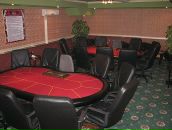 Роджер Poker club фотография #16 (источник - https://vk.com/id86643436)